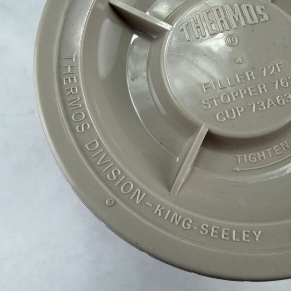 Vintage Thermos King Seeley Hot Cold Vacuum Bottle Red Tan - Picture 9 of 16